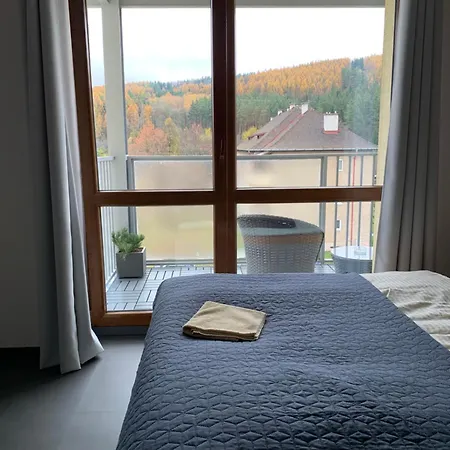 Utulny Stella V Centre Liptova Apartament *
